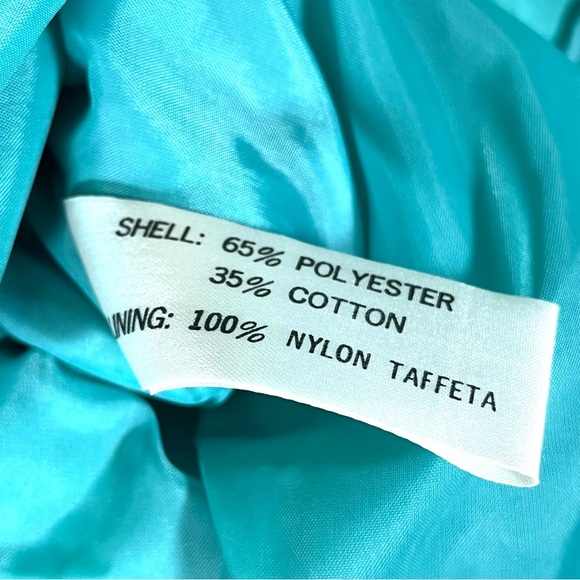 Vintage Unisex Puma Aqua Blue Windbreaker Jacket with Hidden Hood Size Medium - Picture 11 of 11